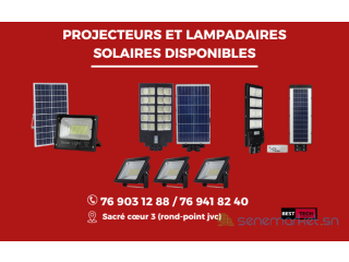 DES PROJECTEURS ET LAMPADAIRES SOLAIRES DE QUALITE A VENDRE AU SENEGAL