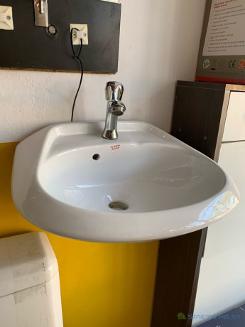 lave-main-robinet-simple-big-0
