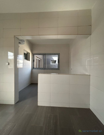 appartements-f4-de-standing-aux-mamelles-cite-mbackiyou-faye-dans-un-immeuble-neuf-disponibles-au-1er-2e-et-3e-etage-big-3