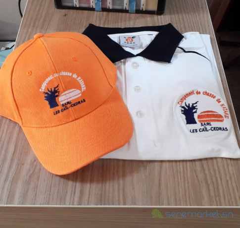 vos-broderies-sur-polos-cote-poche-a-tres-bon-prix-disponible-chez-neri-group-big-0