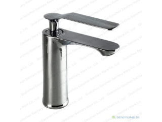 Robinet mitigeur lavabo chromé design