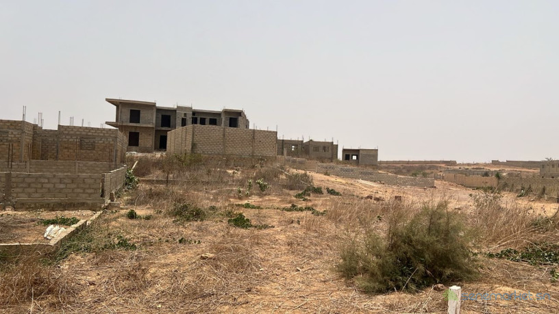 terrain-de-225-metres-carres-a-vendre-a-yenne-nditakh-big-2