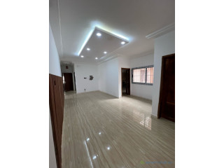 Appartement 4 chambres salon à louer aux Almadies
