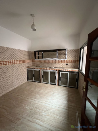 appartement-4-chambres-salon-a-louer-aux-almadies-big-3