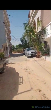 villa-150nm2-a-vendre-a-zack-mbao-titre-foncier-individuel-big-2