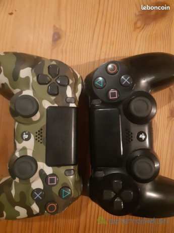 ps4-4-fifa-2024-2023-2022-2019-2-manettes-big-2