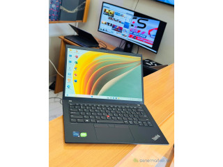 Lenovo Thinkpad T14s 13ém