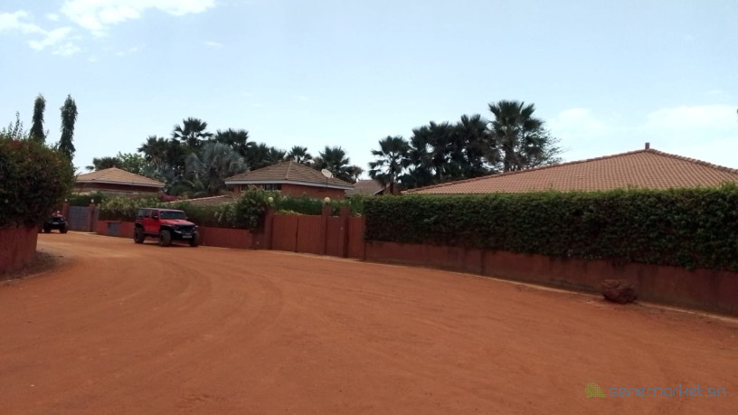 terrains-de-280-metres-carres-a-vendre-a-saly-senegal-big-3