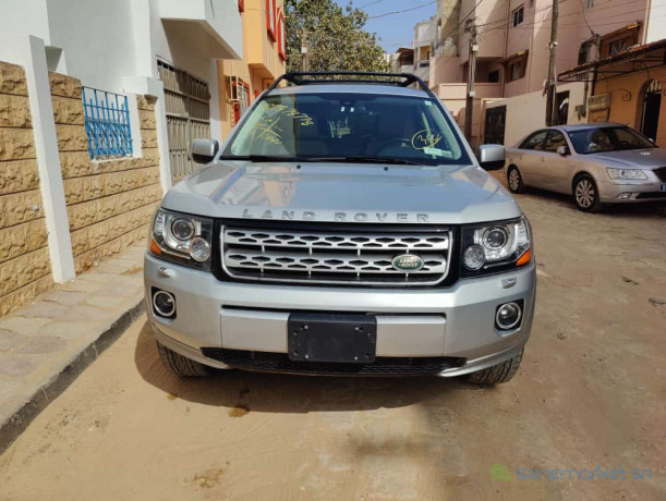 land-rover-lr2-big-0
