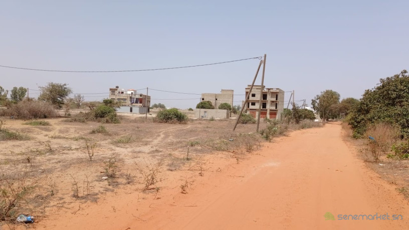 terrains-de-200-metres-carres-a-bambilor-senegal-big-3