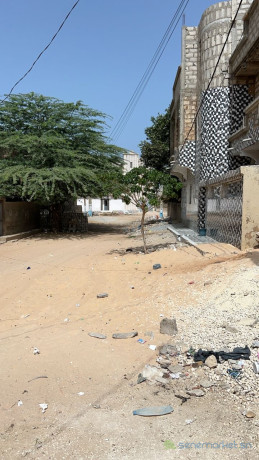 terrain-de-310-metres-carres-a-vendre-a-mbour-senegal-big-1