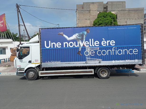 location-de-camion-sonorise-big-0
