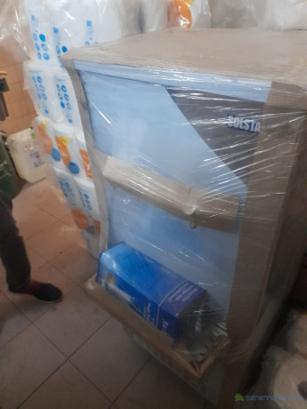 des-fontaines-domestiques-industrielles-solstar-disponible-big-2