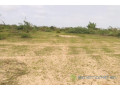 terrain-de-24-hectares-vers-diender-small-0
