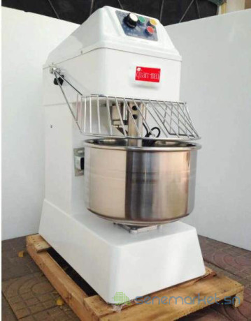 melangeurs-de-pates-spiral-20l-spiral-dough-kneading-machine-20l-big-0