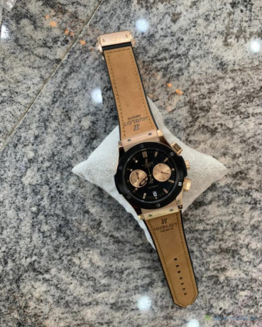 vente-montres-originales-venant-de-suisse-big-2
