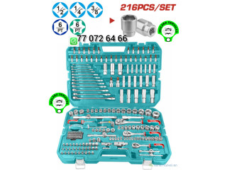 CAISSE A OUTILS 216 PIECES MULTTIFONCTIONNELLE