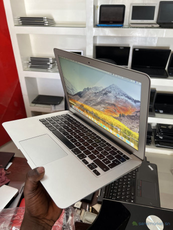 macbook-air-2011-big-4