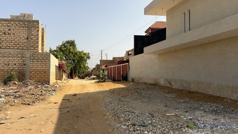 terrain-de-300-metres-carres-a-vendre-a-saly-mbambara-big-1