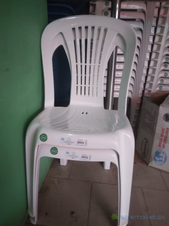 chaise-plastique-sans-manche-1ere-qualite-big-0