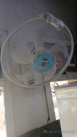 ventilateurs-muraux-plafonniers-sur-pieds-et-industriels-big-1