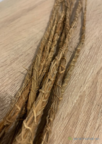 racines-de-vetiver-gongoli-khamare-big-1