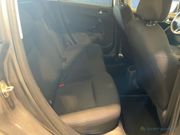 peugeot-208-2017-big-3