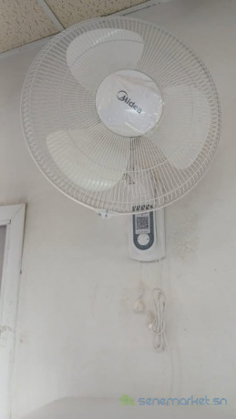 ventilateurs-muraux-plafonniers-sur-pieds-et-industriels-big-3