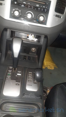 pajero-mitsubishi-big-2