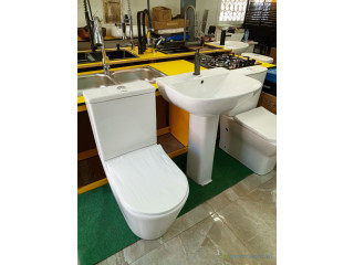 Chaise anglaise et lavabo Crola , ROSS1 ET ROSS2