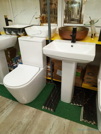 ensemble-sanitaire-ross-1-big-0