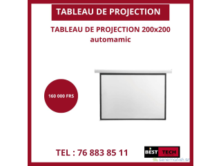 VIDEO-PROJECTEUR ET TABLEAU