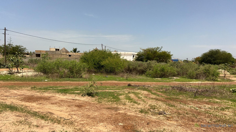 terrains-de-687-metres-carres-a-vendre-a-ndiorokh-senegal-big-2