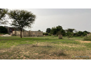 Terrain de 600 mètres carrés à vendre à Malicounda Sn
