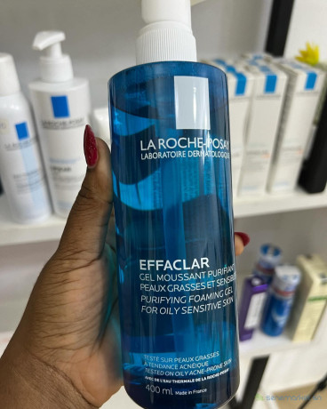 gel-lipikar-pour-peaux-a-tendance-acneiques-big-0