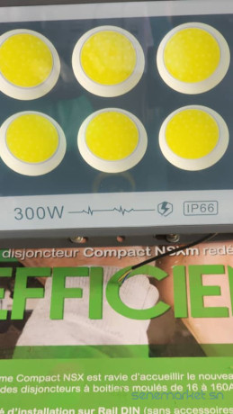 projecteur-led-electrique-big-1