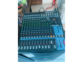 table-de-mixages-de-small-3