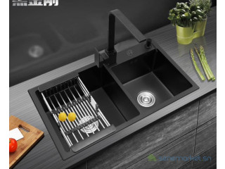 Évier 2 bac noir avec un robinet mitigeur pour évier de cuisine