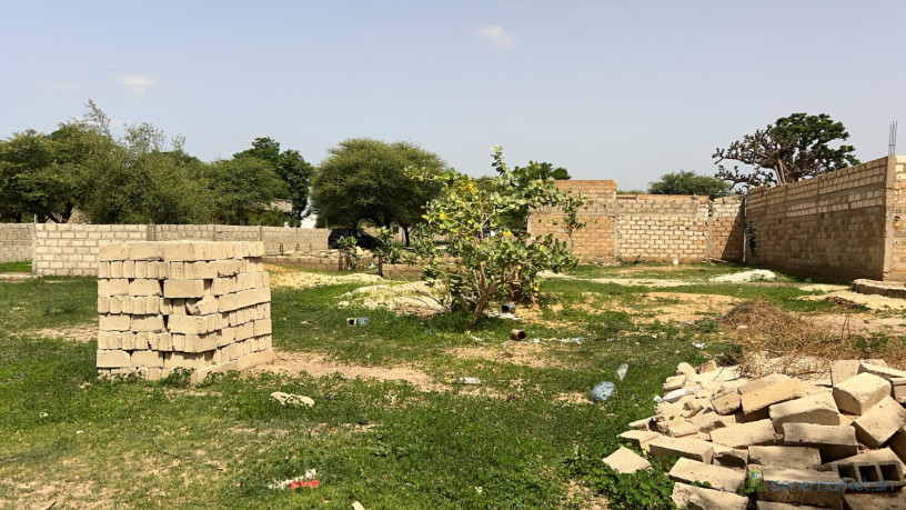 terrain-de-275-metres-carres-a-vendre-a-folokh-senegal-big-0