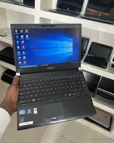 toshiba-portege-r930-big-0