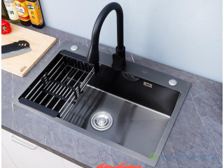 Lavabo de cuisine 1 bac noir avec un robinet mitigeur extractible noir