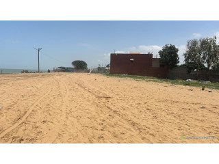 Terrains de 300 mètres carrés à vendre à Mbour mbaling