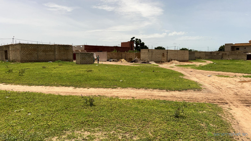 terrain-de-500-metres-carres-a-vendre-a-mbour-sinthiou-big-1