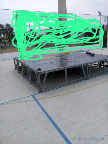 podium-a-louer-big-0