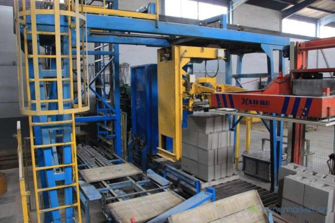 machine-a-briques-a-vendre-big-3