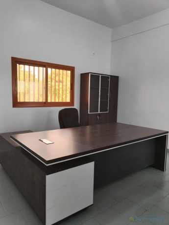 table-de-bureau-a29-big-1