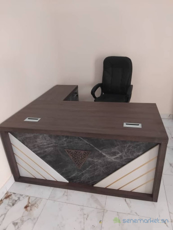 table-de-bureau-a29-big-0