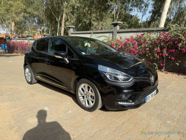 a-vendre-renault-clio-4-tcd-limited-essence-boite-manuel-annee-2016-big-0