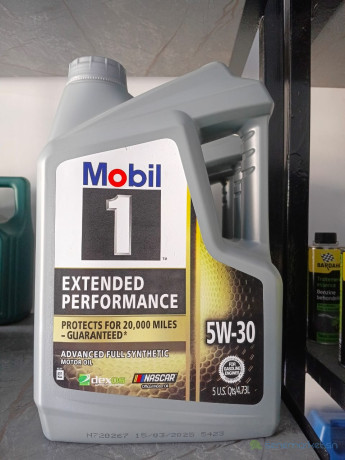 huile-moteur-a1-big-4