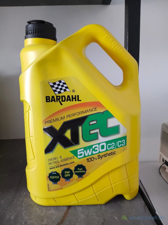 huile-de-moteur-a3-big-0